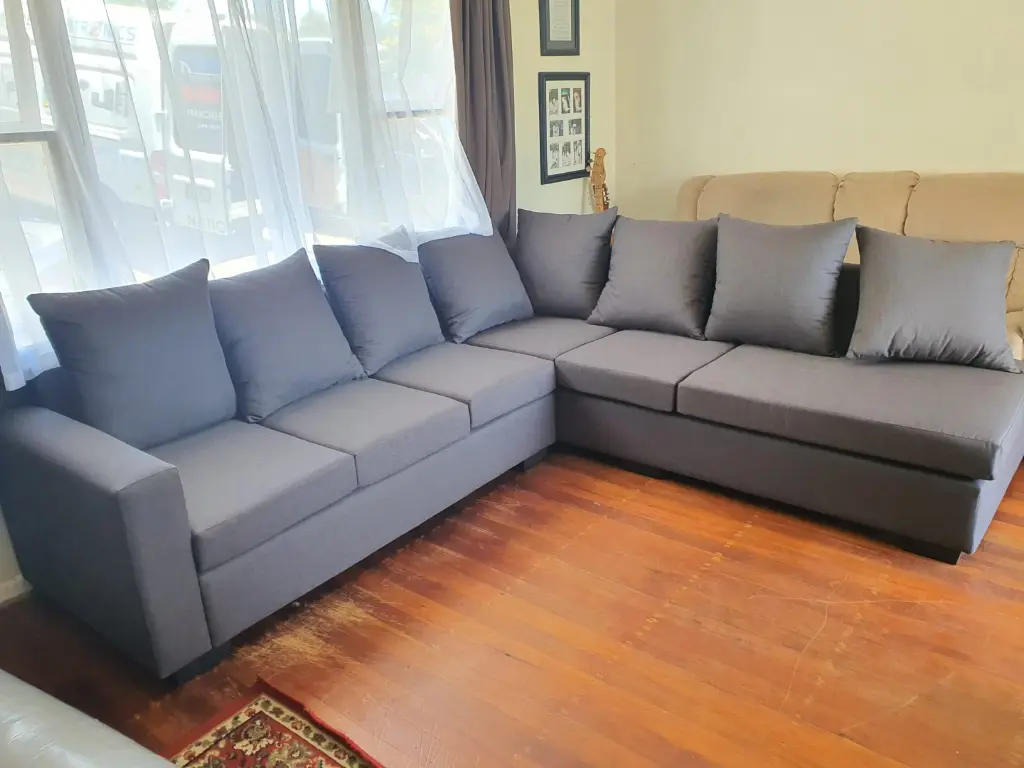 🛋️ Merina Corner Lounge – Only $38/Week